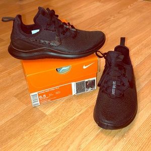 Nike Women’s Free TR Black Brand NEW